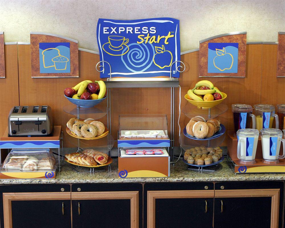 Holiday Inn Express Hotel And Suites Fort Worth/I-20 Kültér fotó
